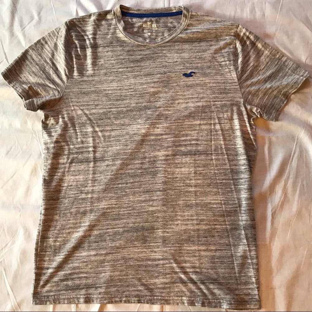 🔑 Hollister  Icon Tshirt